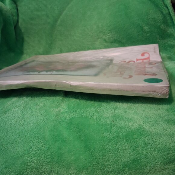 Vintage Rainbow Lion Stitchery Kit 1978 SEALED Embroidery Kit - Picture 4 of 10